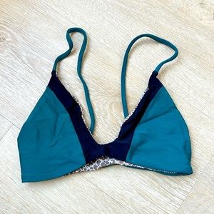 Acacia Pupukea Bikini Top Size Small